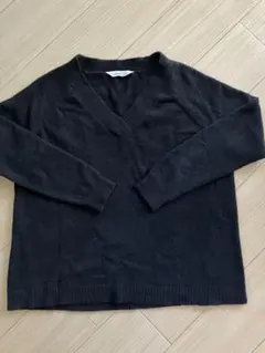 TORRAZZO DONNA ブラック Vネックセーター