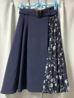 【INGNI】ネイビー×花柄 切替 膝下フレアスカート アシンメトリー