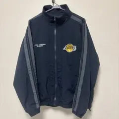 LOS ANGELES LAKERS ナイロンジャケットのサムネイル