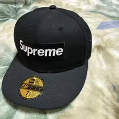 Supreme No Comp Box Logo New Era 7-4/1