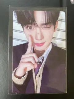 ZB1  ユジン　デジパック封入トレカ