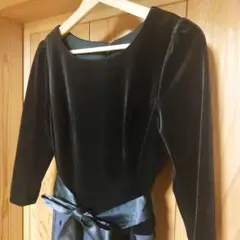 日本製　ベロア風 ワンピース リボン付き ブラック 上品 パーティー M フレア