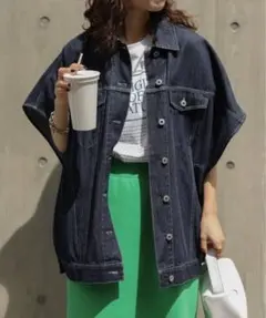 Item thumbnail for item 12ffdb5a-290c-4d9c-b6b9-c9a4df54d127