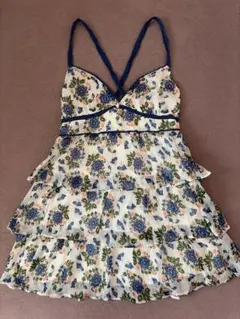 HOLLISTER 花柄 ティアード ミニワンピース ノースリーブ