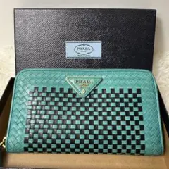 美品】プラダ 長財布 ラウンドファスナー ブルー ダイアグラム 三角 