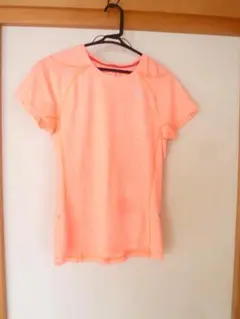 Puma オレンジク Tシャツ