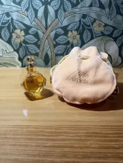 Van Cleef & Arpels Miss Arpels ミニ香水