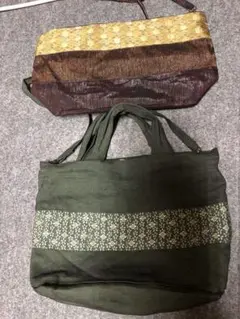 （中古）緑色 花柄と茶系と金柄ショルダー中型２個