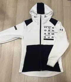 【美品】 UNDER ARMOURアンダーアーマー ランニングジャージ