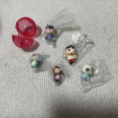 クレヨンしんちゃん カプセル　ガチャガチャ　5個セット