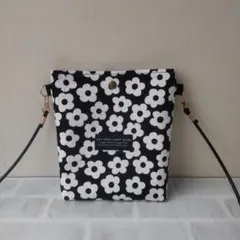 Item thumbnail for item 5fc34832-9863-4c10-bed0-1faeca7dc251