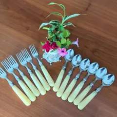 Item thumbnail for item 50c8baea-9c1f-4d9d-8b16-7e9aed65af11