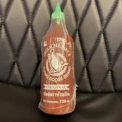I*o様 スリラチャソース 大容量 730ml フラインググース シラチャ ホッのサムネイル