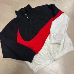 Nike ナイキ ナイロンジャケット　ウーブンジャケット　 黒/赤/白