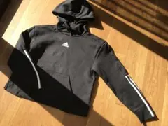 美品　adidas クロップドパーカー　S