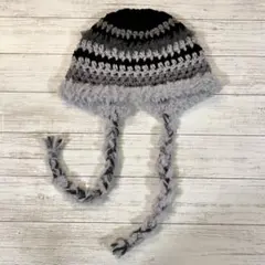 ボンネット　耳まで隠れるニット帽　ハンドメイド