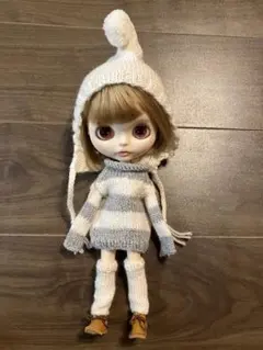 ネオブライスアウトフィット　ボーダーワンピとピクシー帽子のセット