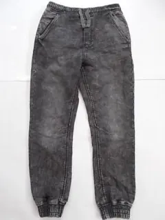 Item thumbnail for item 781f59a1-ef7e-4721-b74d-cbad27fb0c8a