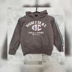 Champion kidsチャンピオン裏起毛フードパーカー　デカロゴ130