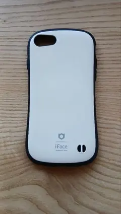 iFace　iPhone SE ケース　第3世代 第2世代　くすみホワイト