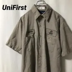 N-4702 UniFirst アメリカ古着 ワークシャツ 半袖 企業ロゴ刺繍L