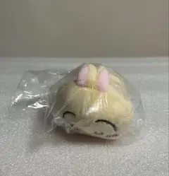 うさぎ寝そべりマスコット
