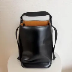 【6/16まで出品】PIENI KUU ブラック ショルダーバッグのサムネイル