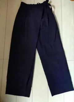 【GREEN LABEL RELAXING 】ワイドラップネイビーパンツ