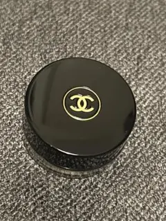 CHANELシャネル オンブル プルミエール クレーム / 836