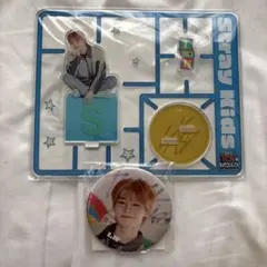 stray kids アイエン　TOY WORLD アクスタ　缶バッジ