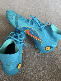 サッカーシューズ NIKEティエンポ取り替え式スタット付き 新品未使用 Nike サッカーシューズ ティエンポ acc 取り替え式