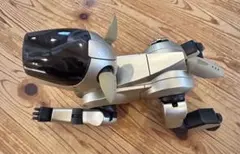 ジャンク品　AIBO　ERS-210　シルバー ソニーSONY アイボAIBO ERS-210 犬型ロボット ゴールド 付属品付