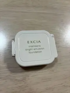 アルビオン　エクシア　アンテリサンス　ブライトエマルジョン　ファンデ　NA211