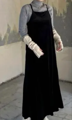 Kastane ベロアキャミワンピース　ブラック