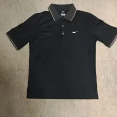 Nike ブラック ポロシャツ