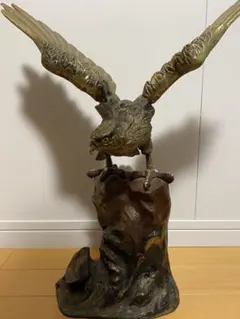 2025年最新】鷹の置物の人気アイテム - メルカリ