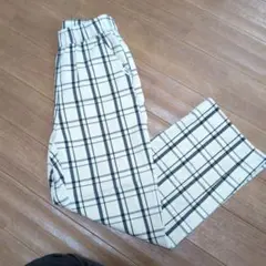 ピンクラテ　チェックパンツ　150 春パンツ　訳あり