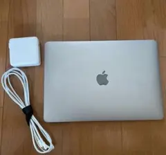 Apple MacBook Pro 本体