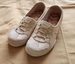 SKECHERS Relaxed Fit ベージュ スリッポン 美品