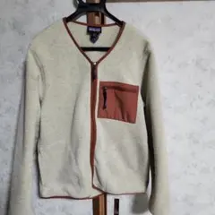 パタゴニア　シンチラカーディガン