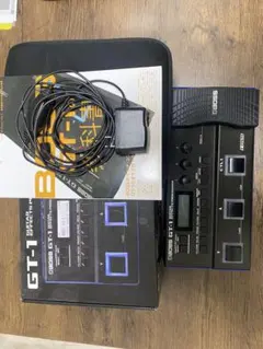 BOSS GT-1 ギターエフェクター　本体 ACアダプター　GT-1の教科書付のサムネイル