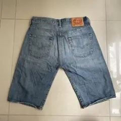 美品　リーバイス 501 デニムハーフパンツ W30のサムネイル