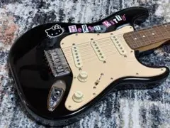 値下げ‼️超レア‼️ブラックのSquier ストラトキャスター ハローキティデザイン 値下げ‼️超レア‼️ブラックのSquier ストラトキャスター ハロー