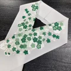 ☆新品未使用☆振袖・成人式・結婚式・卒業袴　白系緑桜模様刺繍入り半衿　半襟