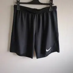 ナイキ　NIKE　ハーフパンツ　M