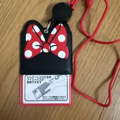 ミニーマウス　パスケース入れ