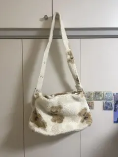 くま柄 ボア ショルダーバッグのサムネイル