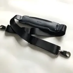 ★ TUMI ★ TUMI 숄더 스트랩 블랙 블루 로고 패드 메탈
