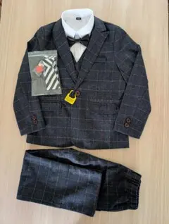 男の子 フォーマルスーツおしゃれな【 ネイビー】チェック柄 140cmのサムネイル