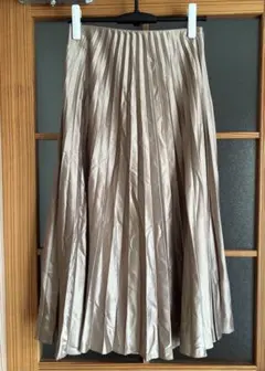 新品✨ZARAプリーツスカートのサムネイル